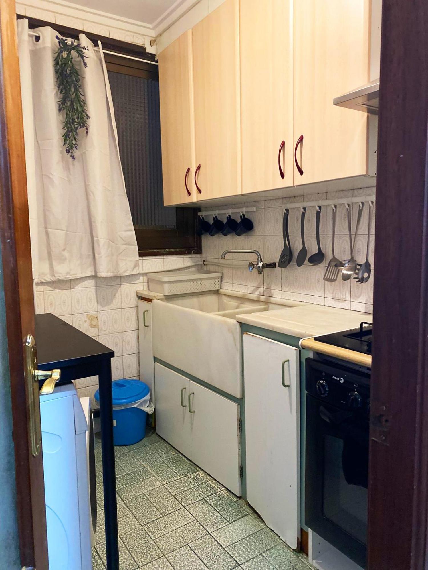 Valencia Well Located Shared Apartment Exterior foto